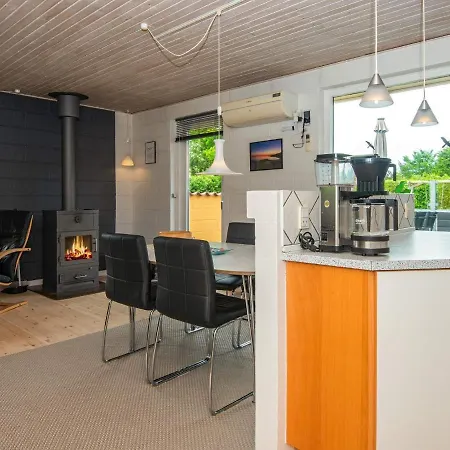 Lxvi Holiday home Ulfborg